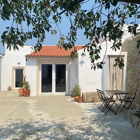 Casas Lentas Slow Living-obidos * Sobral (Leiria)