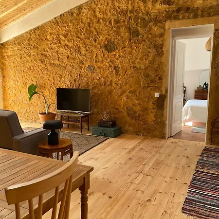 Casas Lentas Slow Living-obidos Sobral (Leiria)