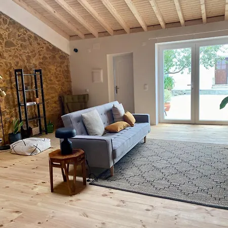 Casa de Férias Casas Lentas Slow Living-óbidos