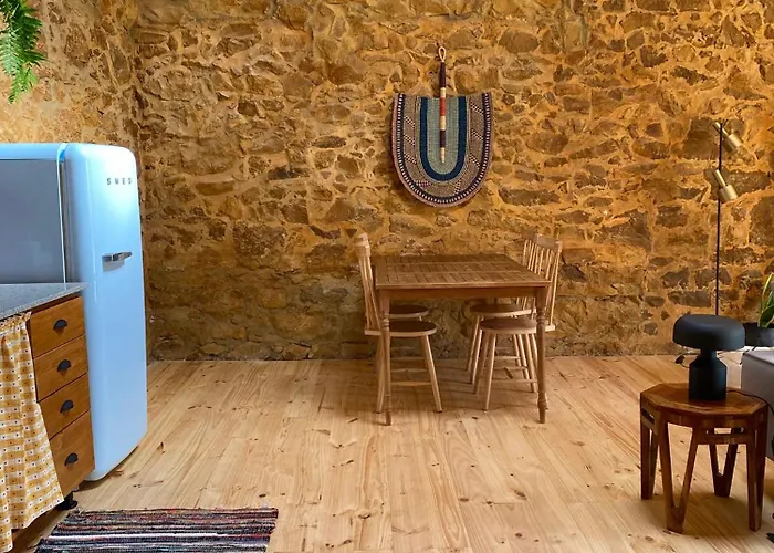 Дом отдыха Casas Lentas Slow Living-obidos Sobral (Leiria)