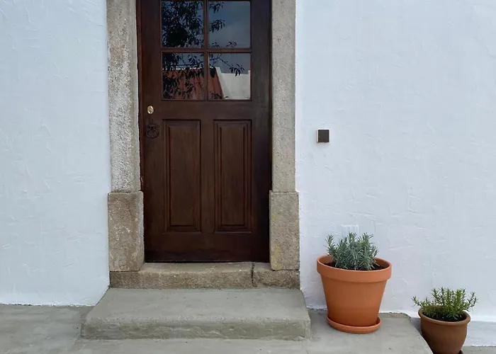 Casas Lentas Slow Living-obidos Дом отдыха Sobral (Leiria)